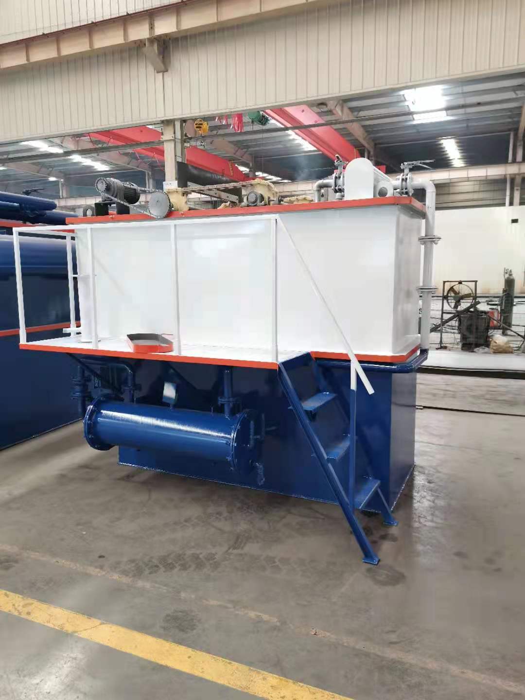 蓝白色气浮机 (10).jpg